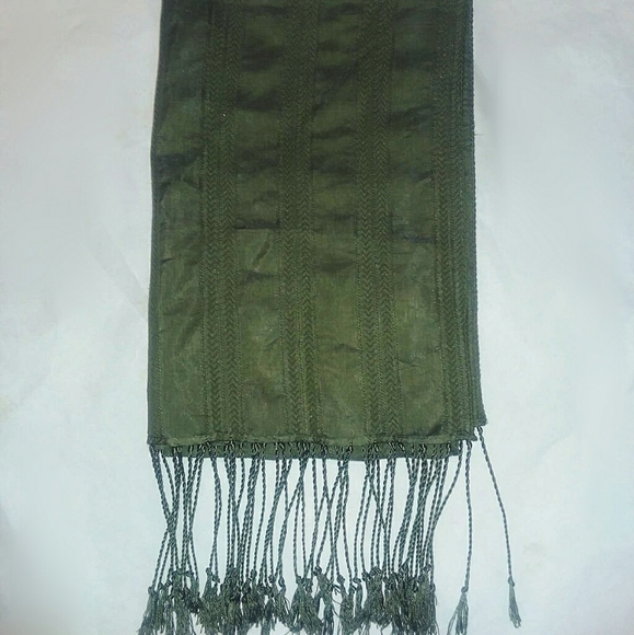 Lot of 5 Scarves - Max Azria & New York & Company - Picture 3 of 8